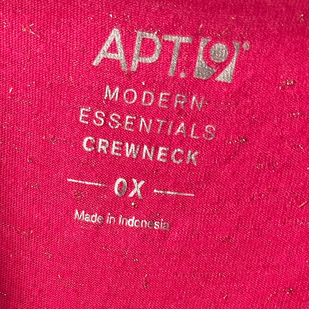 APT 9 top - Picture 2 of 4
